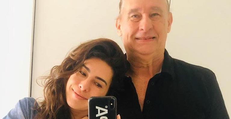 Após ter Covid-19, Fernanda Paes Leme reencontra o pai e anuncia novo isolamento