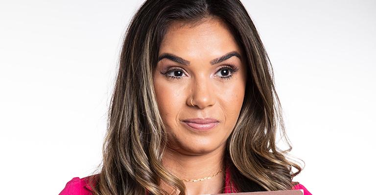 BBB20: Gizelly reclama de ronco e tenta acordar Babu: ”Não aguento mais”