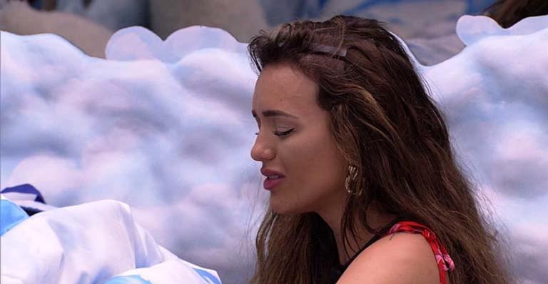 BBB20: Família de Rafa Kalimann dá detalhes sobre estado de saúde da sister após mal-estar