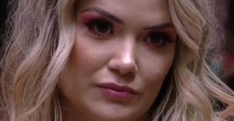 BBB20: Marcela se revolta e faz desabafo nas redes sociais: ”Enfio minha língua na boca de quem eu quiser”