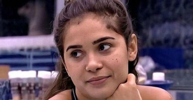 BBB20: Ex-sister Gizelly não segura as lágrimas ao ver amiga sendo eliminada