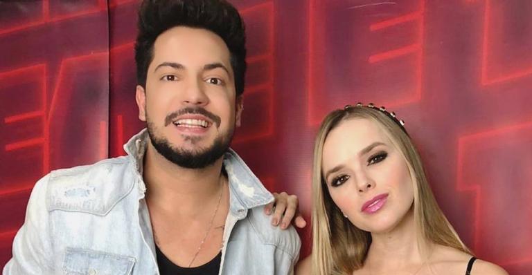 Thiago da dupla com Thaeme, parabeniza a filha da amiga com textão na web