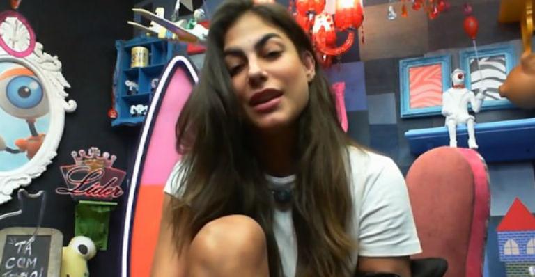 BBB20: Mari Gonzalez teme ser eliminada e desabafa: “Eu vejo que eu não tenho aliança”