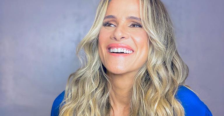 Ingrid Guimarães surpreende a web ao usar cachorro como peso durante o treino: ”Dica do dia”