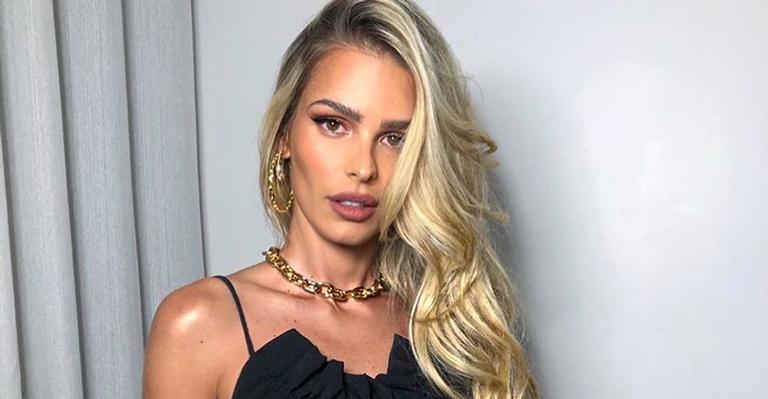 Em meio a rumores de affair, Yasmin Brunet faz carão em selfie e ganha elogio de Gabriel Medina