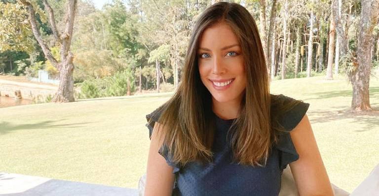 Fabiana Justus divide momento encantador com as filhas gêmeas e derrete seguidores