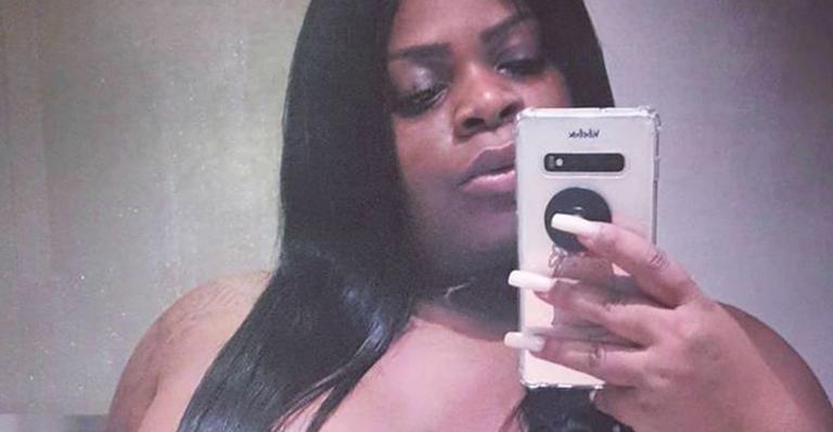 Jojo Todynho deixa fãs em choque ao posar com os seios totalmente de fora: ”Seja sempre você”