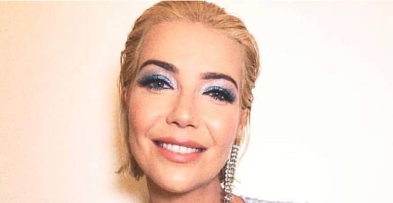 Luiza Possi radicaliza no visual e surge com cabelo ‘diferentão’ na web