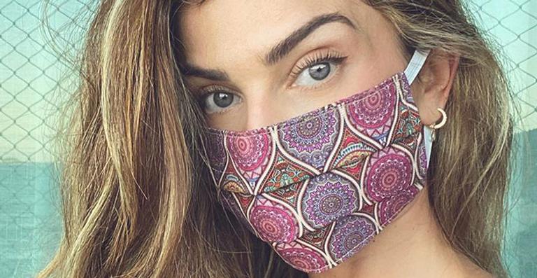 Consciente! Grazi Massafera combina máscara de proteção com a filha, Sophia, e encanta web