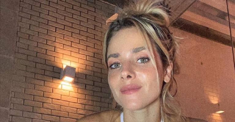 Monique Alfradique mostra talento culinário durante quarentena: ”Ficou uma delícia”