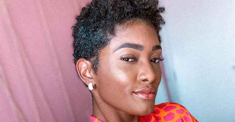 Erika Januza celebra seu aniversário com textão na web: ‘Meu presente é a vida’
