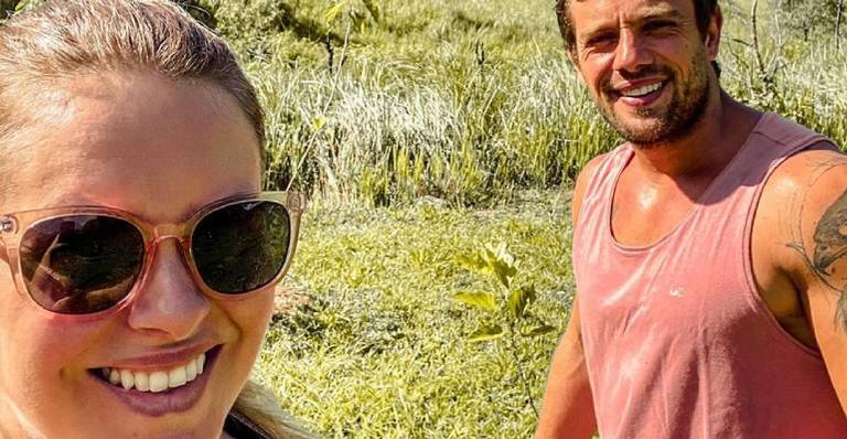 Esposa de Rafael Cardoso resgata clique antigo dos filhos e encanta fãs
