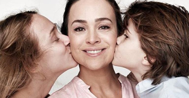 Gabriela Duarte reúne os filhos em foto rara e desabafa: ”Errando e aprendendo”