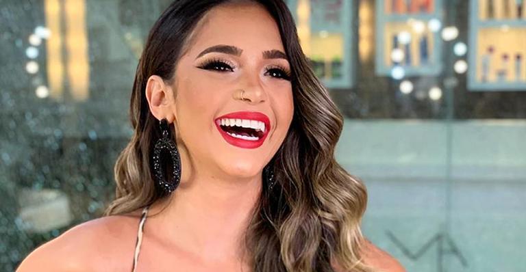 Ex-BBB Gizelly Bicalho considera carreira humorística após o BBB20: ”Descobri que sou engraçada”