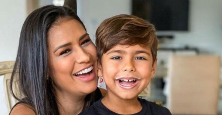 Simone faz web morrer de amores ao compartilhar clique de Henry: “Obra de arte”
