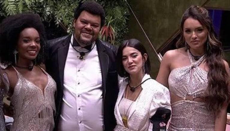 Babu Santana fala sobre relação com Manu, Rafa e Thelma fora do BBB