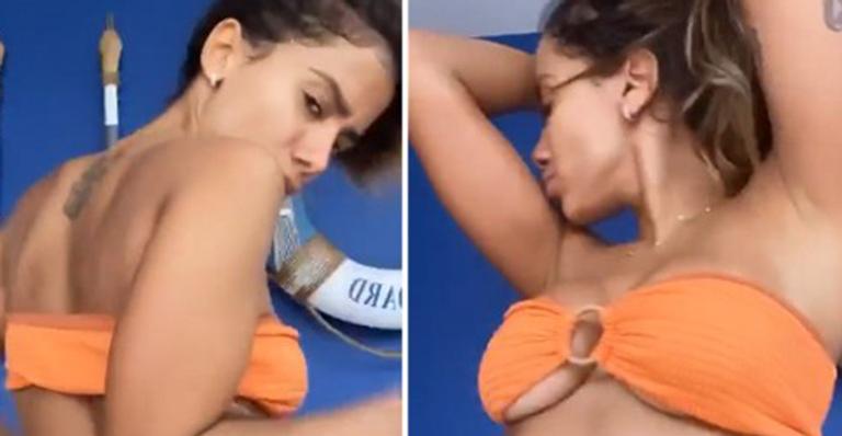 Anitta troca de top no meio de transmissão ao vivo e elege modelo sem alças: ”Agora estou segura”