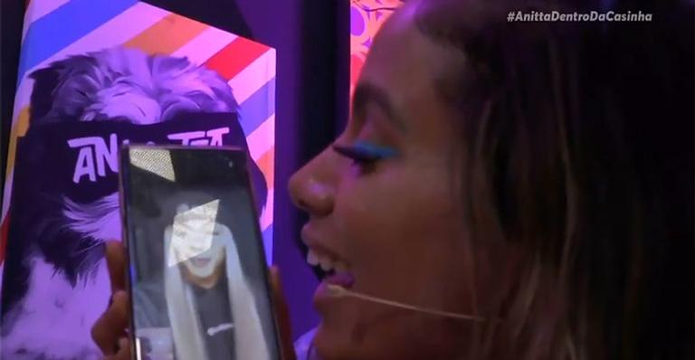 Ao vivo, Anitta convida Pabllo Vittar para ser Ministra da Cultura: ”Você toparia?”