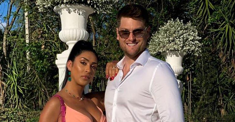 Pressionada a ser mãe, ex-BBB Amanda Djehdian desabafa: ”Imposição ridícula”