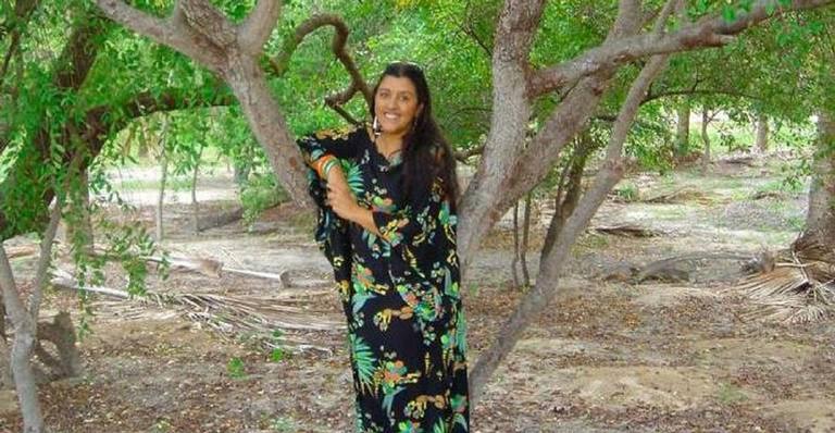 Regina Casé encanta ao dividir momento de carinho dos filhos: ”Família abençoada”