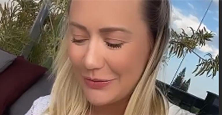 Ana Paula Siebert tranquiliza fãs após imprevisto no parto de Vicky: ”Estou me recuperando bem”