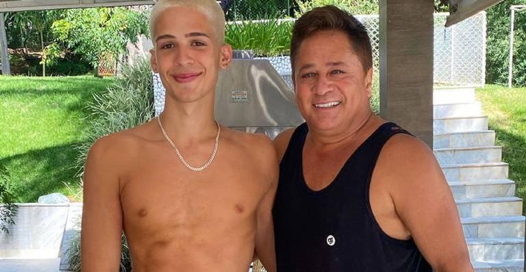 João Guilherme compartilha vídeo raro ao lado do pai, Leonardo, e fãs se divertem