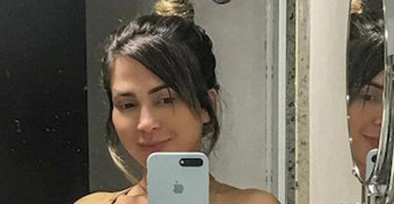 Após boatos de separação, Nadja Pessoa posa de lingerie na frente do espelho: ”Muita coragem”