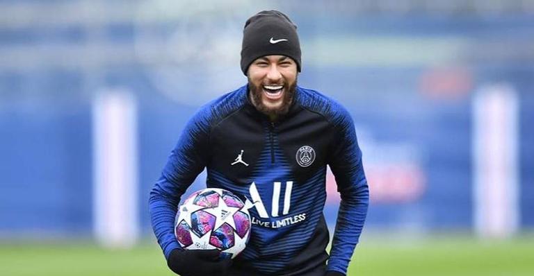 Neymar Jr faz trolagem com o filho, Davi Lucca e se diverte muito com o herdeiro