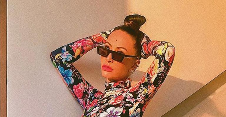 Sabrina Sato elege body cavadíssimo e deixa a virilha totalmente de fora: ”Nem sei o que dizer”