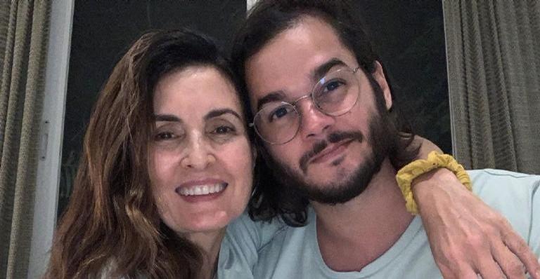 Túlio Gadêlha relembra clique ao lado de Fátima Bernardes e encanta internautas: “Cada minuto importa”