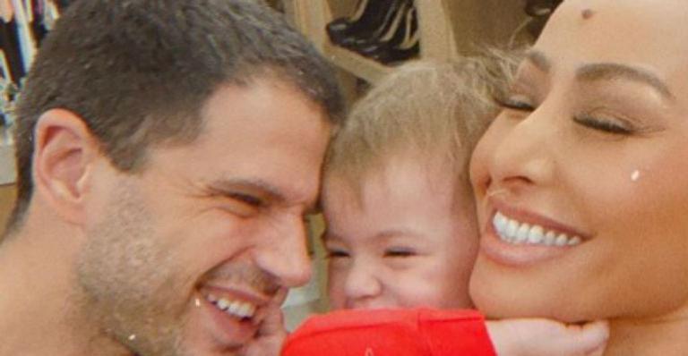 Sabrina Sato divide registro fofo em família e encanta: “Um amor”