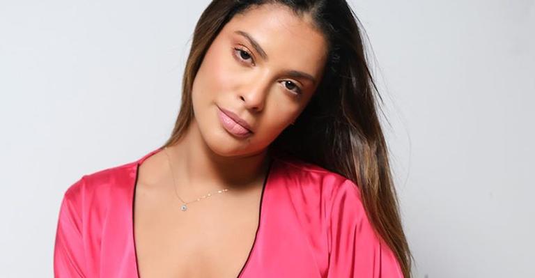 Ex-BBB Gyselle Soares dá detalhes de beijo em Pedro Bial: ”O que me atrai é o conteúdo”
