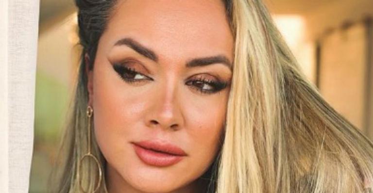 Juju Salimeni ostenta decote acentuado em clique e impressiona: “Sexy”