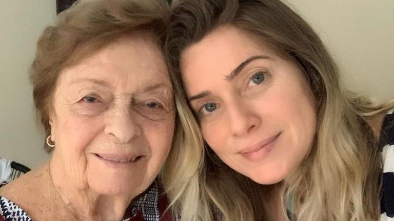 Letícia Spiller faz homenagem especial para celebrar aniversário da mãe: “Te amo infinito”