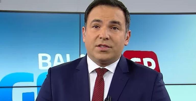 Reinaldo Gottino se pronuncia após novo salário na Record TV vazar: ”Não tem esse caminhão de dinheiro”