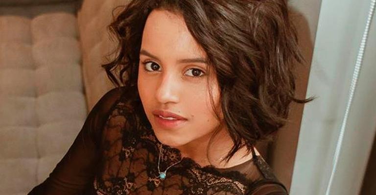 Ex-BBB Gleici Damasceno posa com lingerie ousada e pernões causam na web: ”Perfeita”