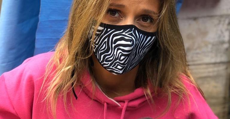 Luisa Mell faz post controverso, é acusada de racismo e tem perfil hackeado: ”Usa veganismo para ser racista”