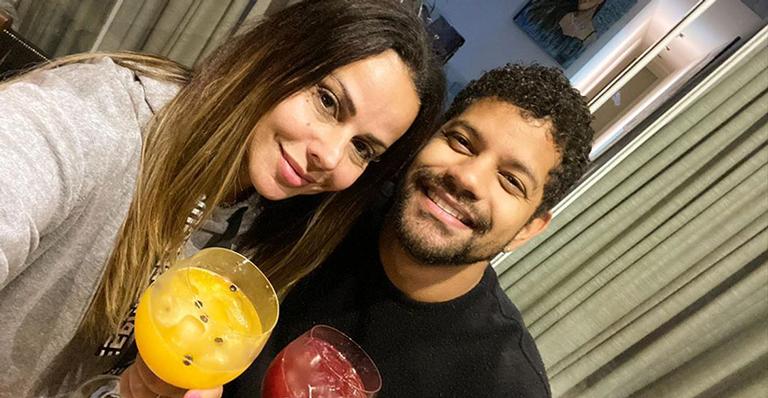 Viviane Araújo se prepara para primeira gravidez com o namorado, diz jornalista