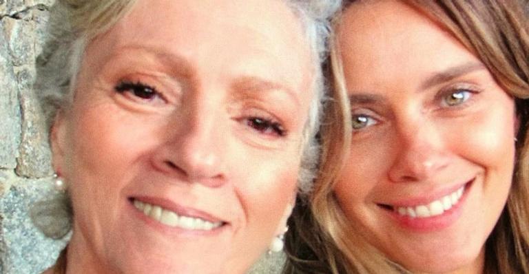 Carolina Dieckmann faz homenagem emocionante para a mãe no dia em que faria aniversário: “Você está em tudo”