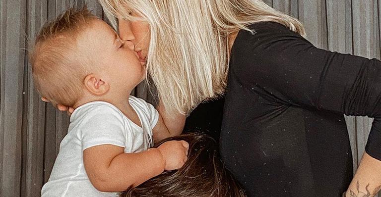 Gabi Brandt anuncia gravidez e confessa choque: ”Por essa nem eu esperava”