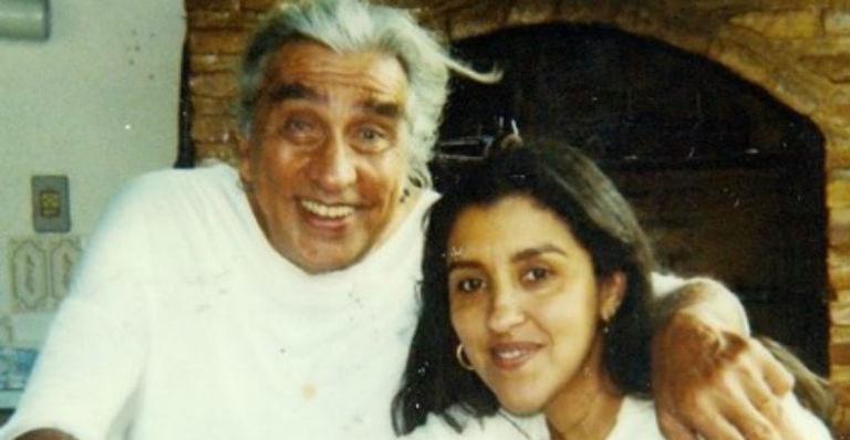 Regina Casé aparece ao lado do pai e celebra o dia: “Hoje ele faria 92 anos”