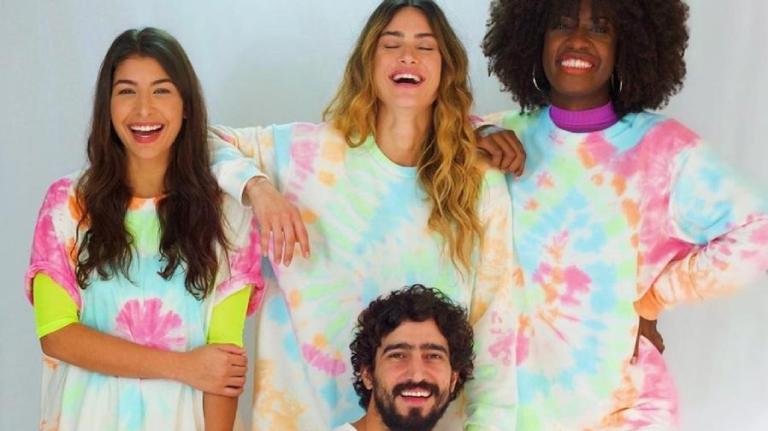 Thaila Ayala é detonada na web após lançar marca de roupas com o nome ‘Virus 2020’
