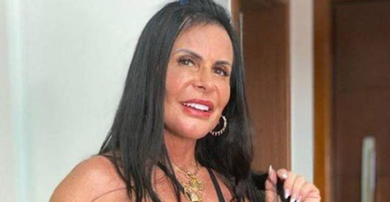 Gretchen lista plásticas que já fez e avisa que não vai parar: “Se cair, eu levanto”