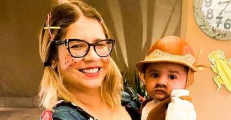Marília Mendonça derrete internautas com look junino do filho, Léo: ”Meu caipira lindo”