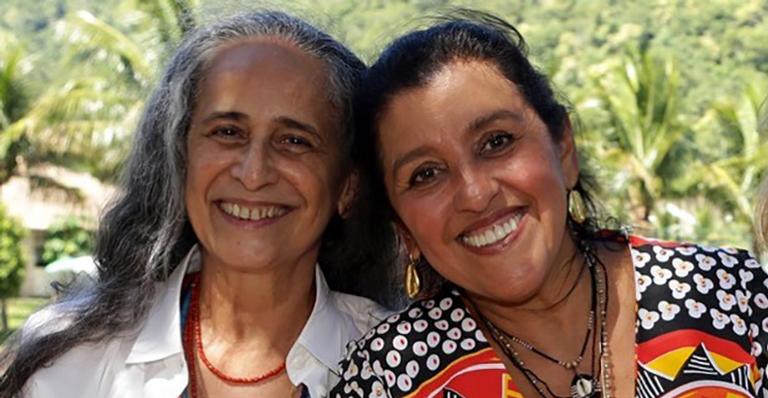 Regina Casé faz declaração de aniversário emocionante a Maria Bethânia: “Sou encantada por ela”