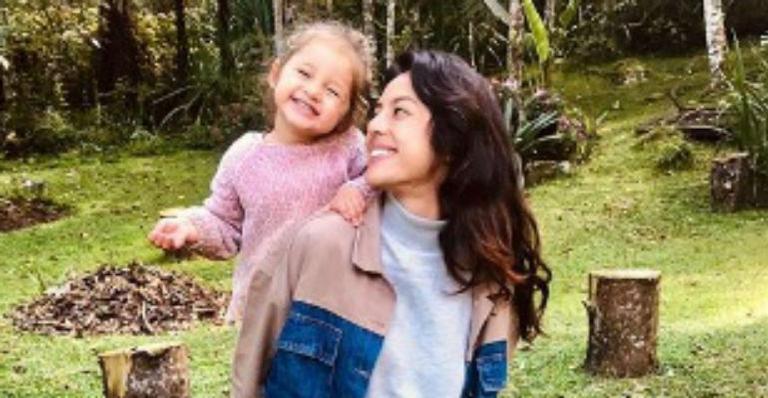 Pura fofura! Yanna Lavigne registra sorrisão encantador de Madalena e web se derrete
