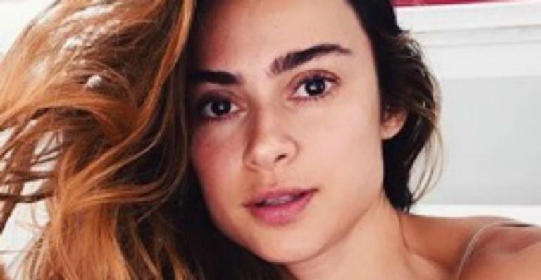Thaila Ayala surge de cabelo azul e rouba a cena: “Uau, amei”