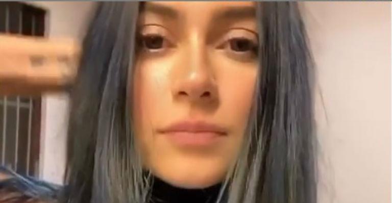 Belíssima, Thaila Ayala exibe cabelo azul e deixa web impressinadíssima: “Que tiro de perfeição”
