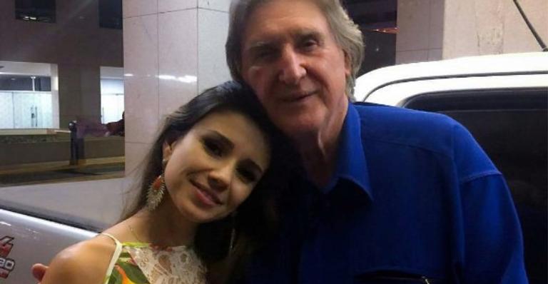 Paula Fernandes celebra aniversário de Sérgio Reis com declaração emocionante: “Grande ídolo”