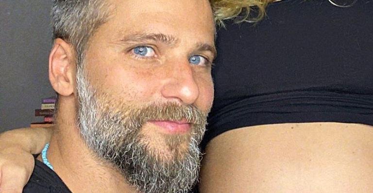 Bruno Gagliasso exalta beleza de Giovanna Ewbank no oitavo mês de gestação: ”Ainda mais linda”